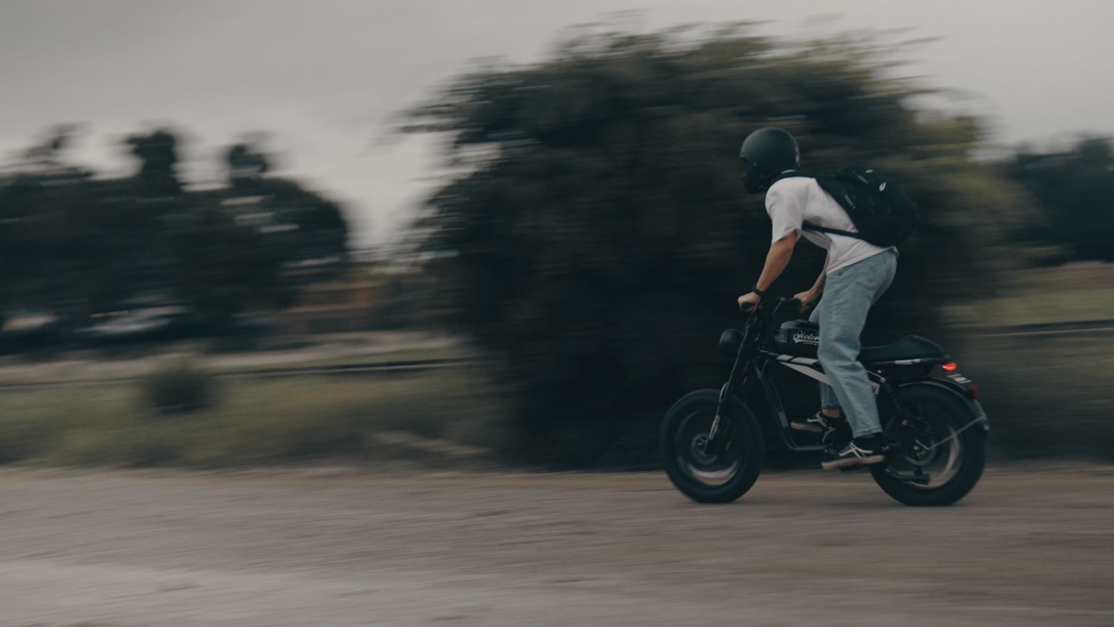 How Long Does Electric Bike Battery Last in a Day?